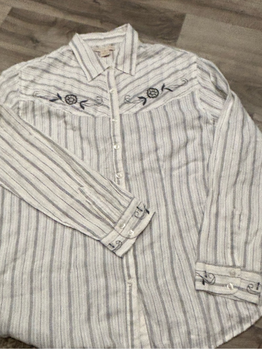 Antilia Femme White Striped Button-Down Shirt with Navy Embroidery 100% cotton